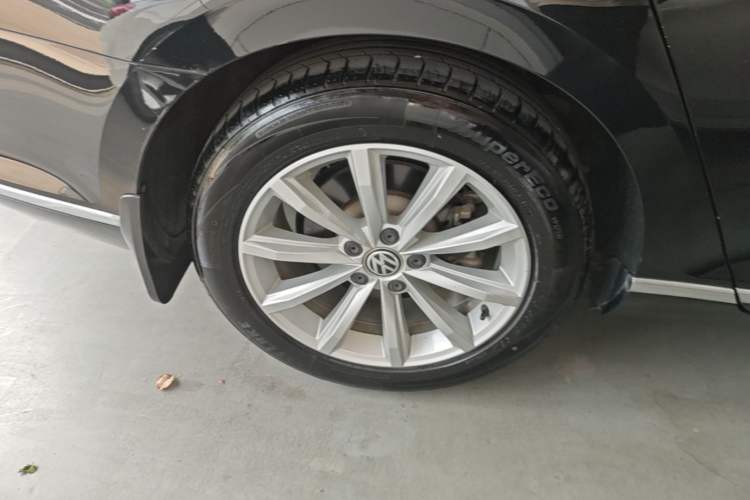 Used Volkswagen Magotan 2018 330TSI DSG Advanced Model