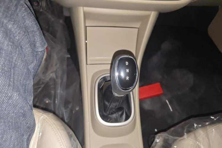 Used Dongfeng Junfeng E11K 2019 ES360 Battery-Swap Version 46.7 kWh
