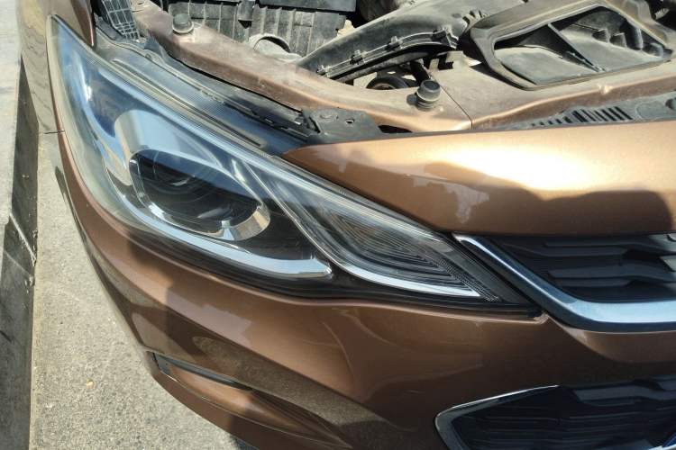 Used Chevrolet Cavalier 2016 1.5L Automatic Xinyue Edition Right Front Headlight