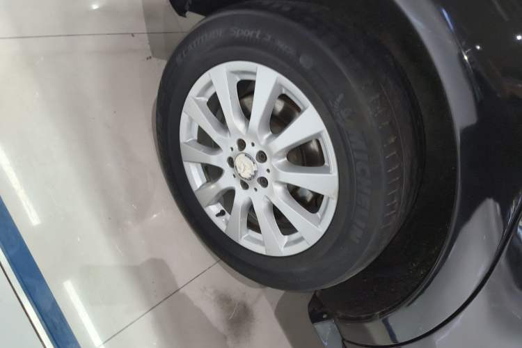 Used Mercedes-Benz R-Class 2014 R 320 4MATIC Business Model
