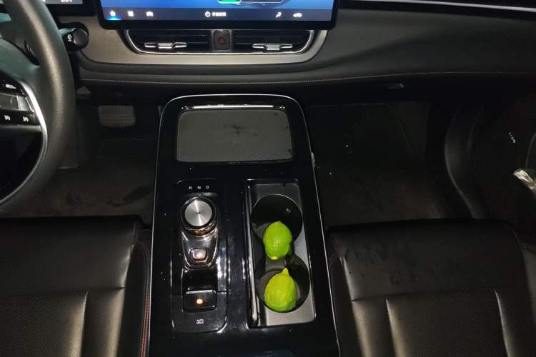 Used AION V 2022 Plus 70 Smart Edition Ternary Lithium Gear Lever