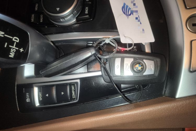 Used BMW 5 Series GT 2015 528i Leading Model
