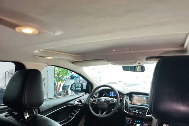 Used Ford Focus 2015 Sedan EcoBoost 180 Automatic Elite Model Headliner