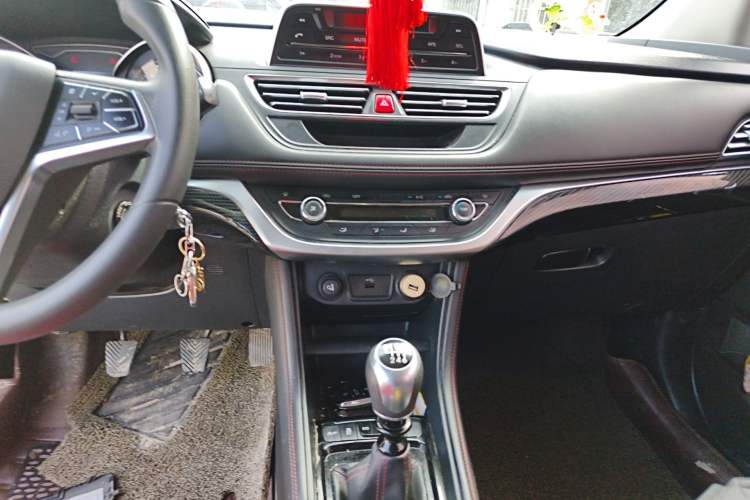 Used JAC Group Refine S3 2018 Smart Drive Edition 1.5L Manual Luxury Model
