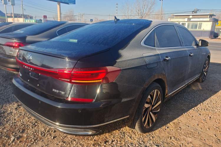 Used Volkswagen Passat 2023 330TSI Starry Elite Edition
