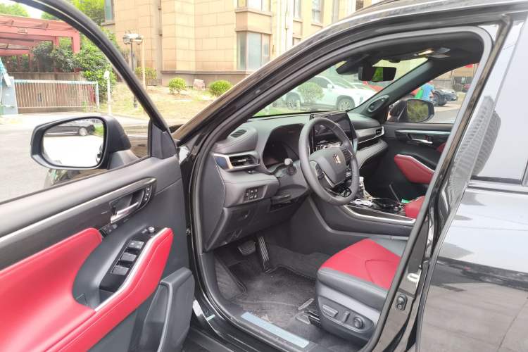 Used Toyota Crown Kluger 2022 2.0T Four-Wheel Drive Jingzun Edition
