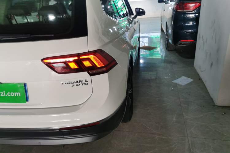 Used Volkswagen Tiguan L 2019 Updated Version 330TSI Automatic Two-Wheel Drive Panoramic Comfort Edition China VI Standard