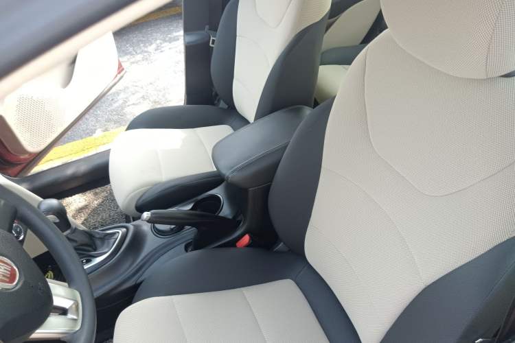 Used Fiat Viaggio 2012 1.4T Automatic Enjoyment Edition