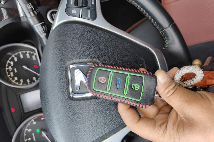 Used Zotye T600 2015 2.0T DCT Prestige Edition