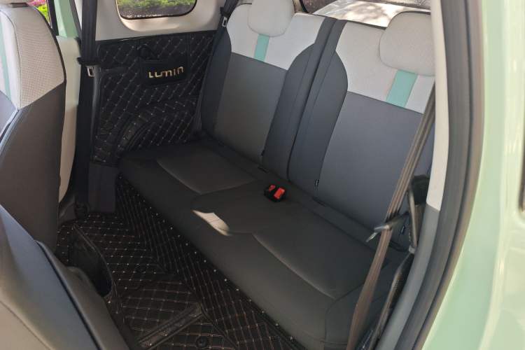 Used CHANGAN NEVO Lumin 2022 210km Sweet Edition Left Rear Seat