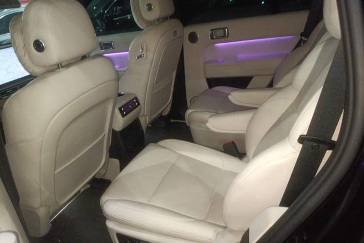 Used Li Auto L8 2024 Pro Model
