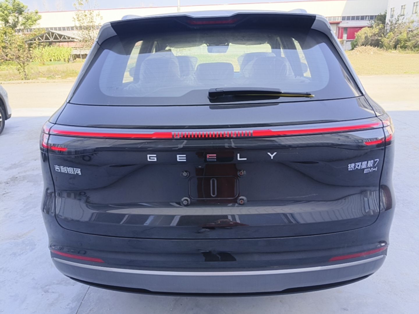 Geely Galaxy Xingjian 7 EM-i 2026 Model 130km Launch Edition — снимка 5