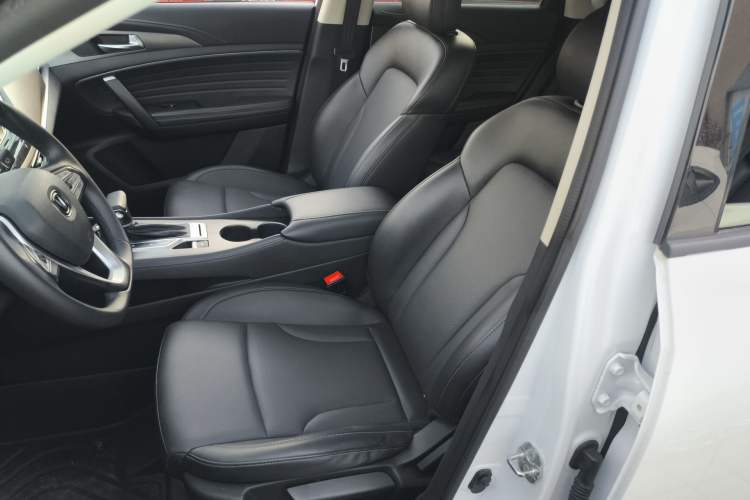 Used CHANGAN CS35PLUS 2020 1.4T DCT Yue Lian Blue Whale Edition
