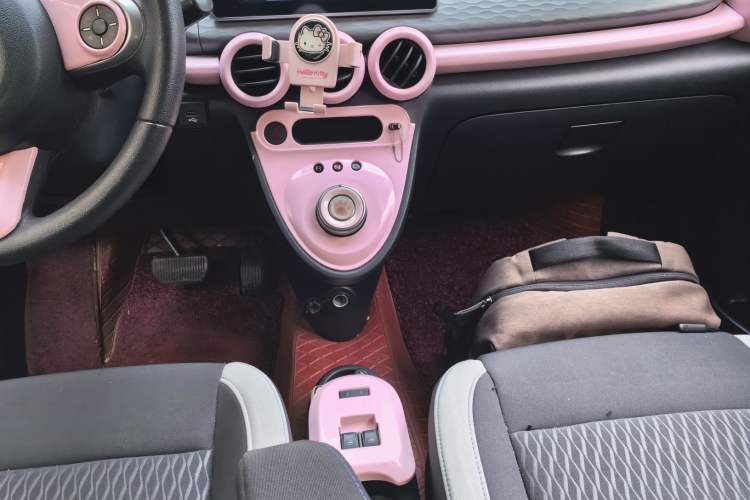 Used ORA Black Cat 2022 301km "Cute Pet" Version – Lithium Iron Phosphate