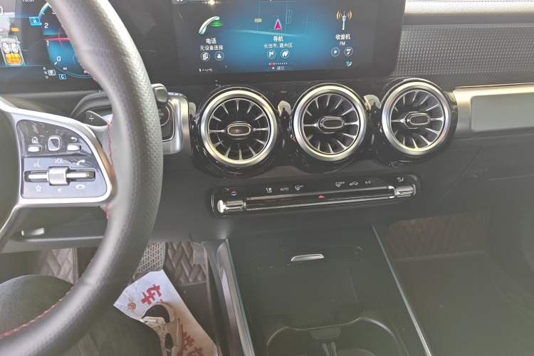 Used Mercedes-Benz GLB 2021 GLB 200 Dynamic Edition
