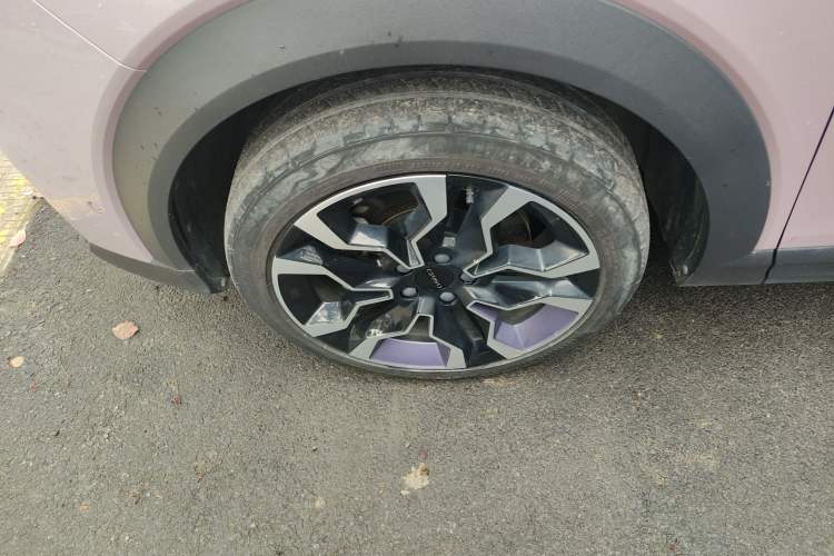 Used Lynk & Co 06 2021 1.5T Shero Pink Special Edition