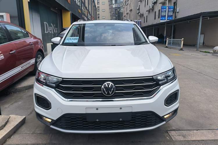 Used Volkswagen T-ROC 2021 280TSI DSG Two-Wheel Drive Comfort Connect 30th Anniversary Edition Front