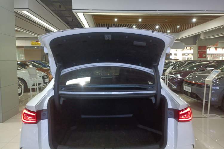 Used BYD Seal 06 New Energy 2024 DM-i 120KM Prestige Model