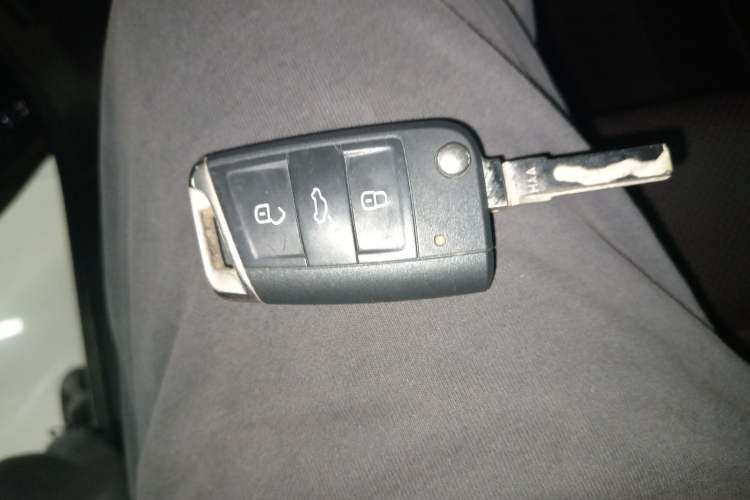 Used Volkswagen Teramont 2019 330TSI Two-Wheel-Drive Luxury Edition China VI Standard