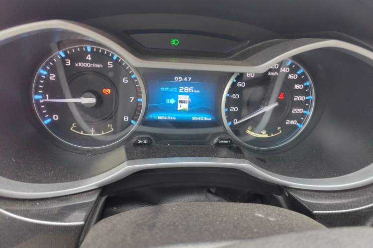 Used Geely Auto Emgrand 2017 Sedan Million Edition 1.5L Manual - Upward Version Odometer Close Up