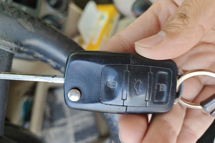 Used Volkswagen Polo 2009 Jingqu 1.4L Manual Elegant Edition Vehicle Key