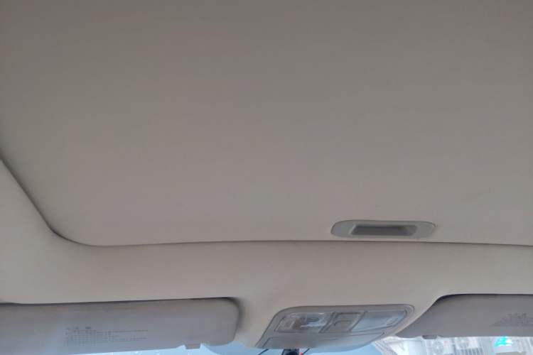 Used Changan Eado 2012 1.6L Manual Luxury Model China IV Standard
