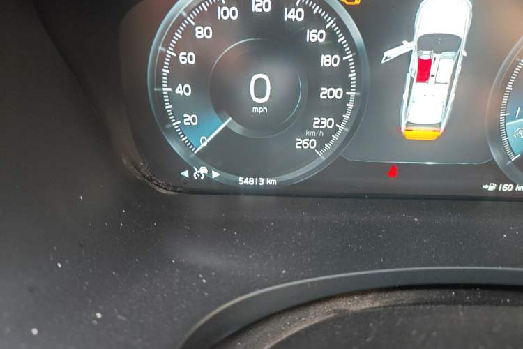 Used Volvo S90 2020 T5 Zhiyi Luxury Edition Odometer Close Up