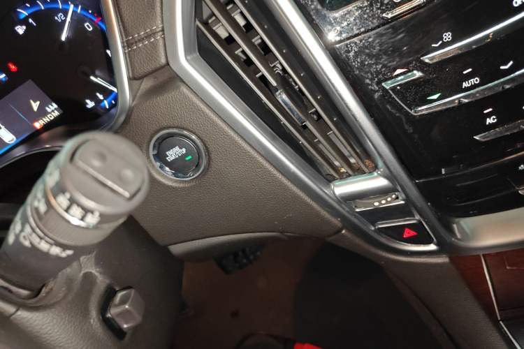 Used Cadillac SRX 2015 3.0L Elite Model