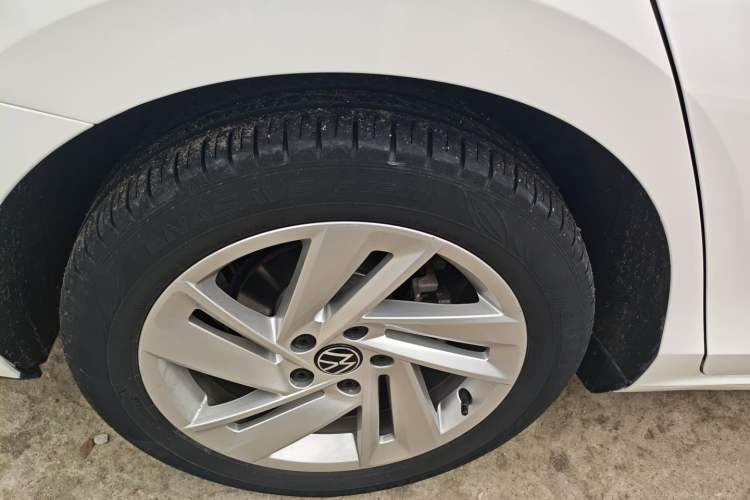 Used Volkswagen Lamando 2022 Lingdu L 280TSI DSG Spicy Edition Right Rear Wheel Hub