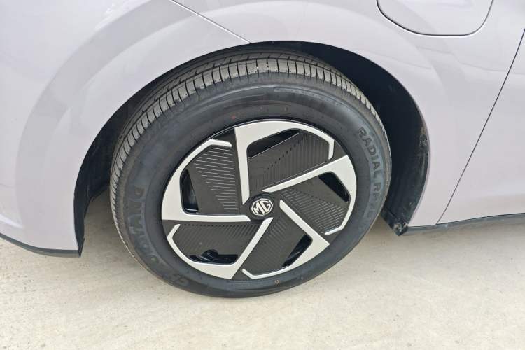 Used MG 4 EV 2026 Model 437 Composed Edition Left Front Wheel Hub