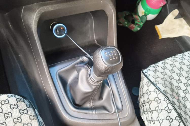 Used Wuling Hongguang V 2021 1.5L Jingqu Version LAR
