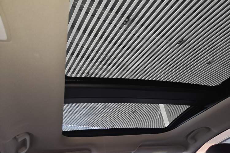 Used Nissan Murano 2015 2.5L XL Two-Wheel Drive Smart Edition