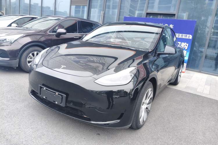 Used Tesla Model Y 2022 Rear-Wheel-Drive Version