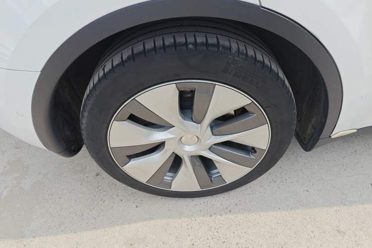 Used Tesla Model Y 2022 Rear-Wheel-Drive Version