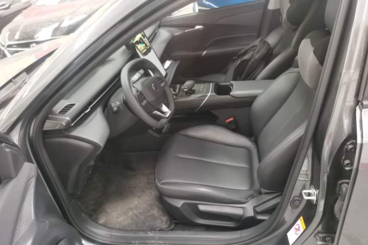 Used CHANGAN Eado 2024 1.5T GDI Automatic Prestige Edition Left Front Seat