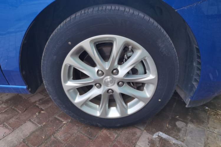 Used Buick GL6 2018 18T 6-Seater Elite Model
