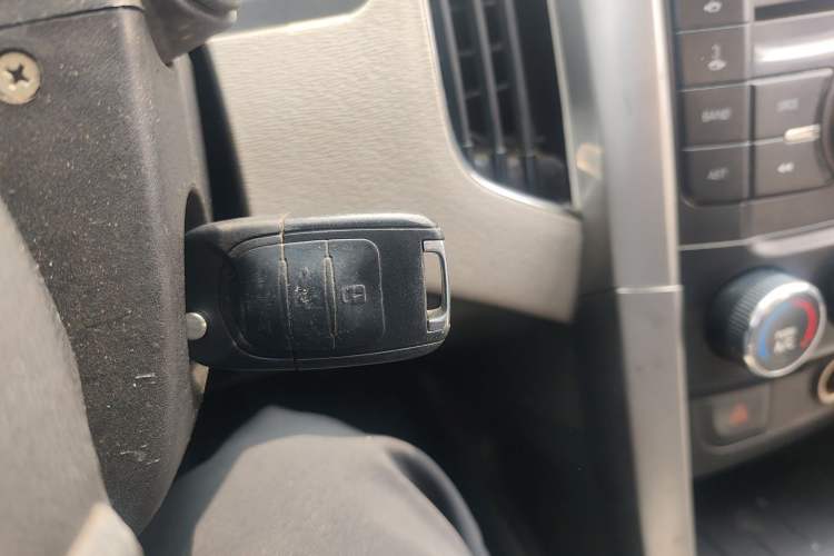 Used Baojun 630 2012 1.5L DVVT manual comfort version Vehicle Key