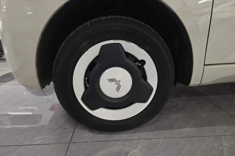 Used Wuling Hongguang MINIEV 2024 3rd Generation 215km Youth Edition Exterior 4