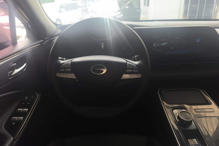 Used AION S 2023 Meizu 580 Lithium Iron Phosphate Steering Wheel