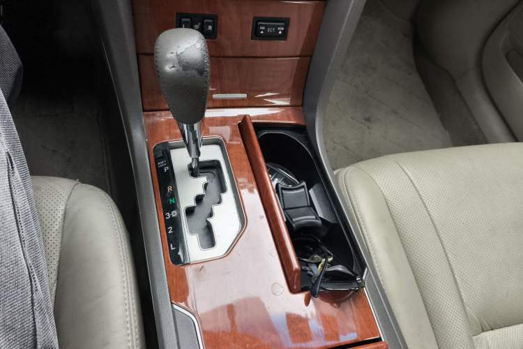 Used Toyota Camry 2013 200G Classic Luxury Edition
