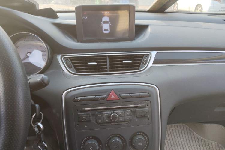 Used Peugeot 308 2014 Enjoy Edition Classic 1.6L Manual YouShang Model