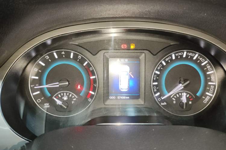 Used Haval H2 2016 Red Label 1.5T Manual Two-Wheel Drive Elite Model