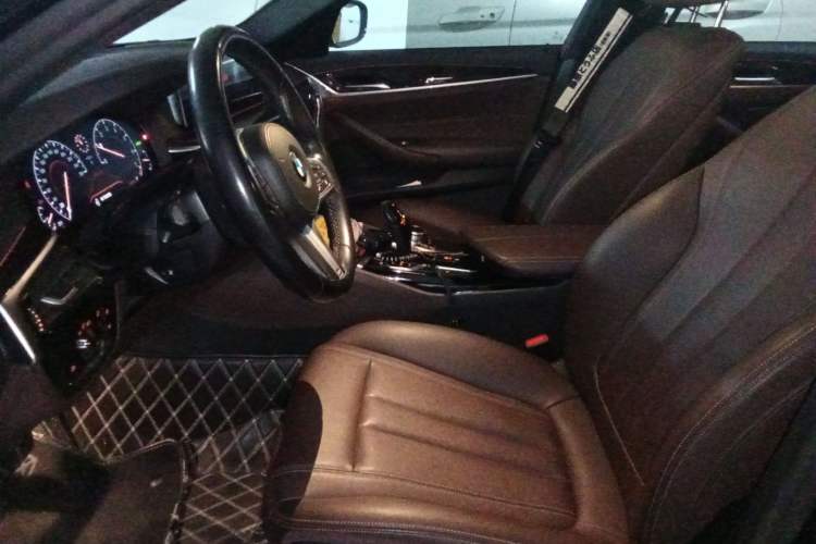 Used BMW 5 Series 2019 Restyled 525Li M Sport Package