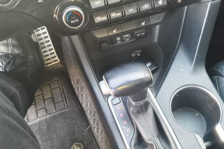 Used Kia KX5 2016 1.6T Automatic Two-Wheel Drive DLX