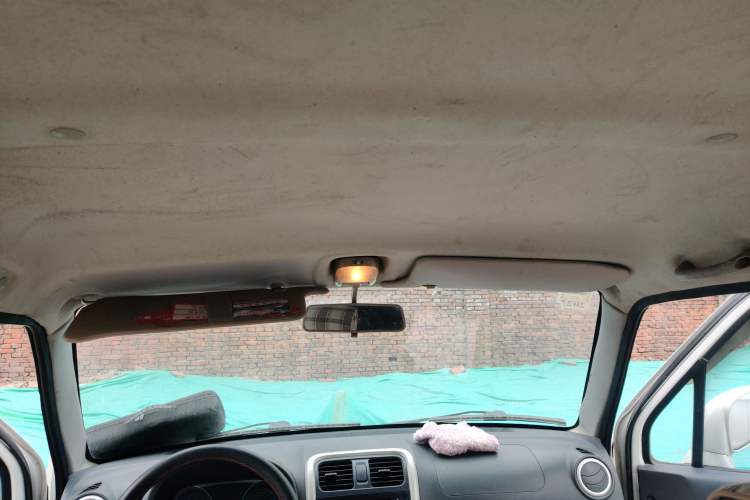 Used Suzuki Wagon R X5 2015 1.4L Cruise Model China IV
