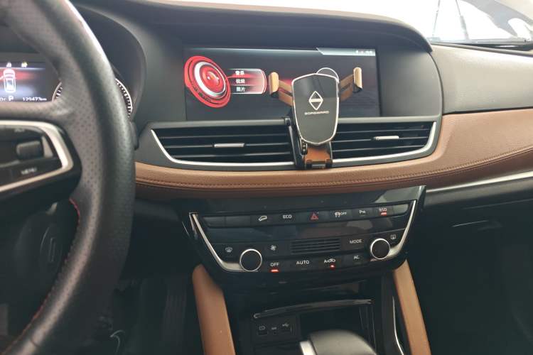 Used BORGWARD BX7 2016 28T Four-wheel Drive Luxury Edition 5 Seats
