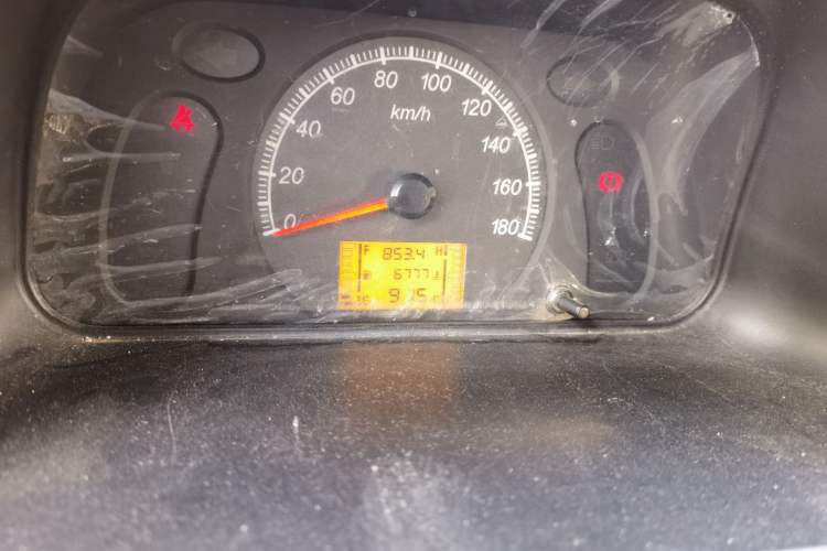 Used Wuling Zhiguang 2013 1.0L Practical Version