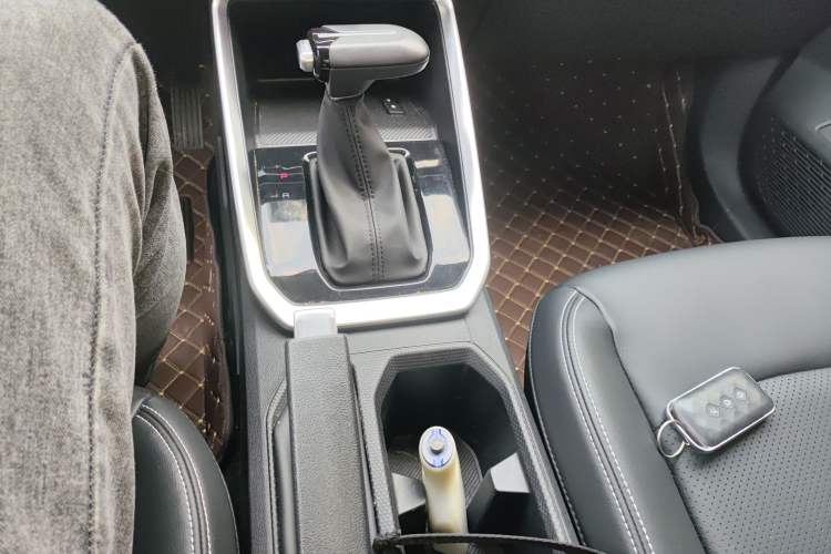 Used Wuling Alvez 2022 1.5L CVT Comfort Edition
