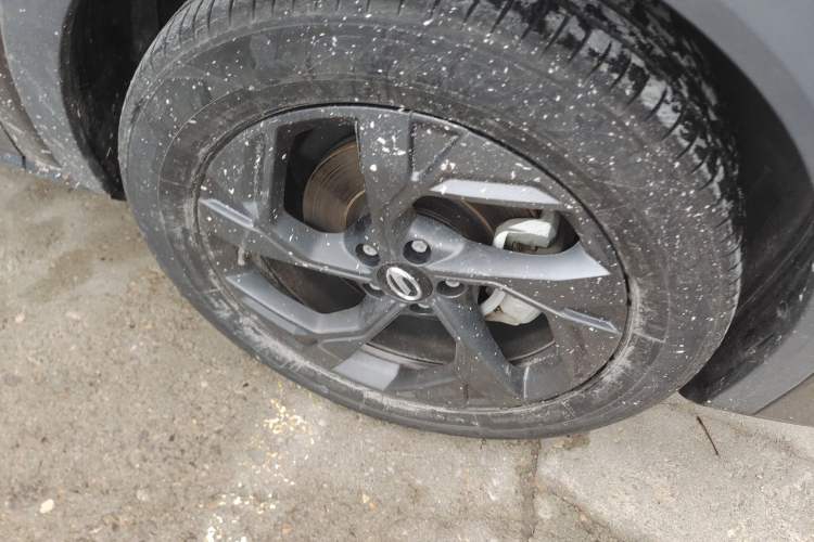 Used GAC Trumpchi GS3 2023 Shadow Speed 270T Dynamic Intelligence Edition Right Front Wheel Hub