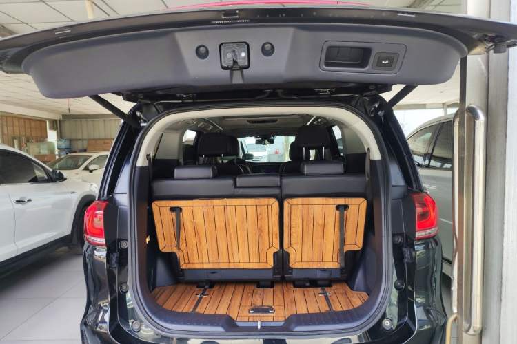 Used GAC Trumpchi M8 2020 Flagship Model 390T Prestige Edition